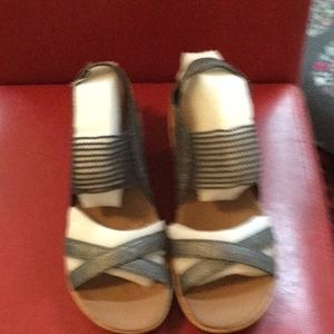 Skechers Relaxed Fit Wedges